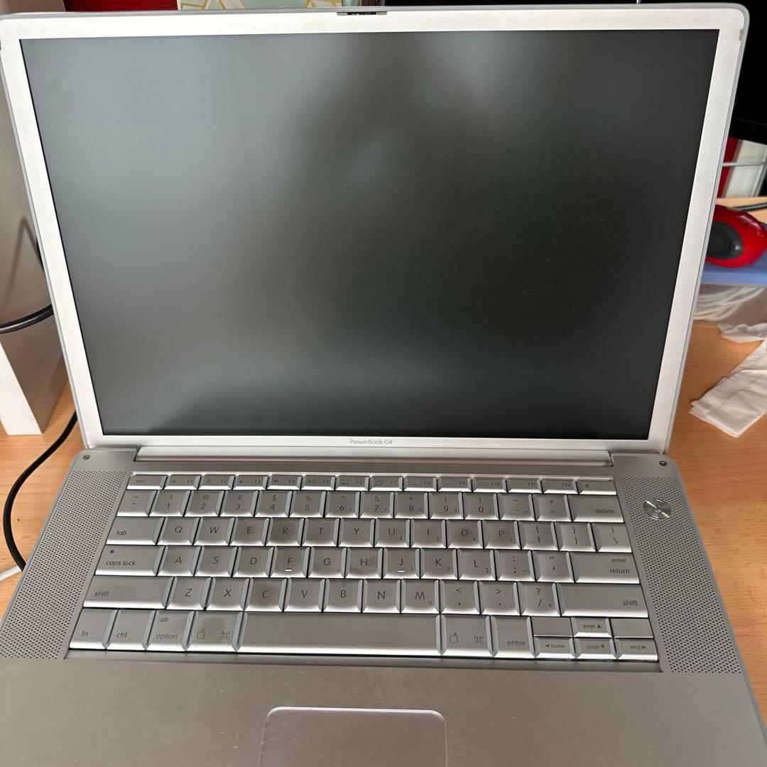 Apple PowerBook G4 15インチ（電源入りますが起動しません）