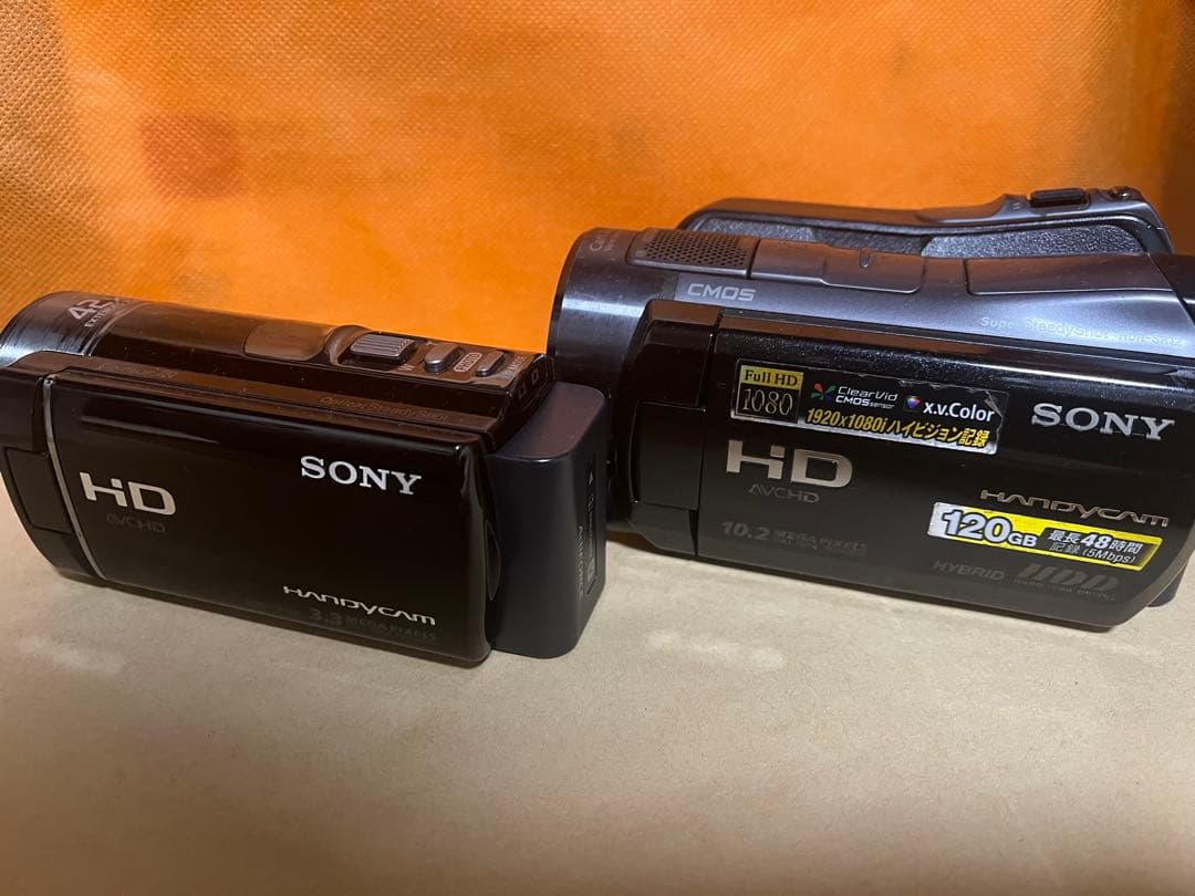 ビデオカメラ SONY HDR-SR12 / SONY HDR-CX18