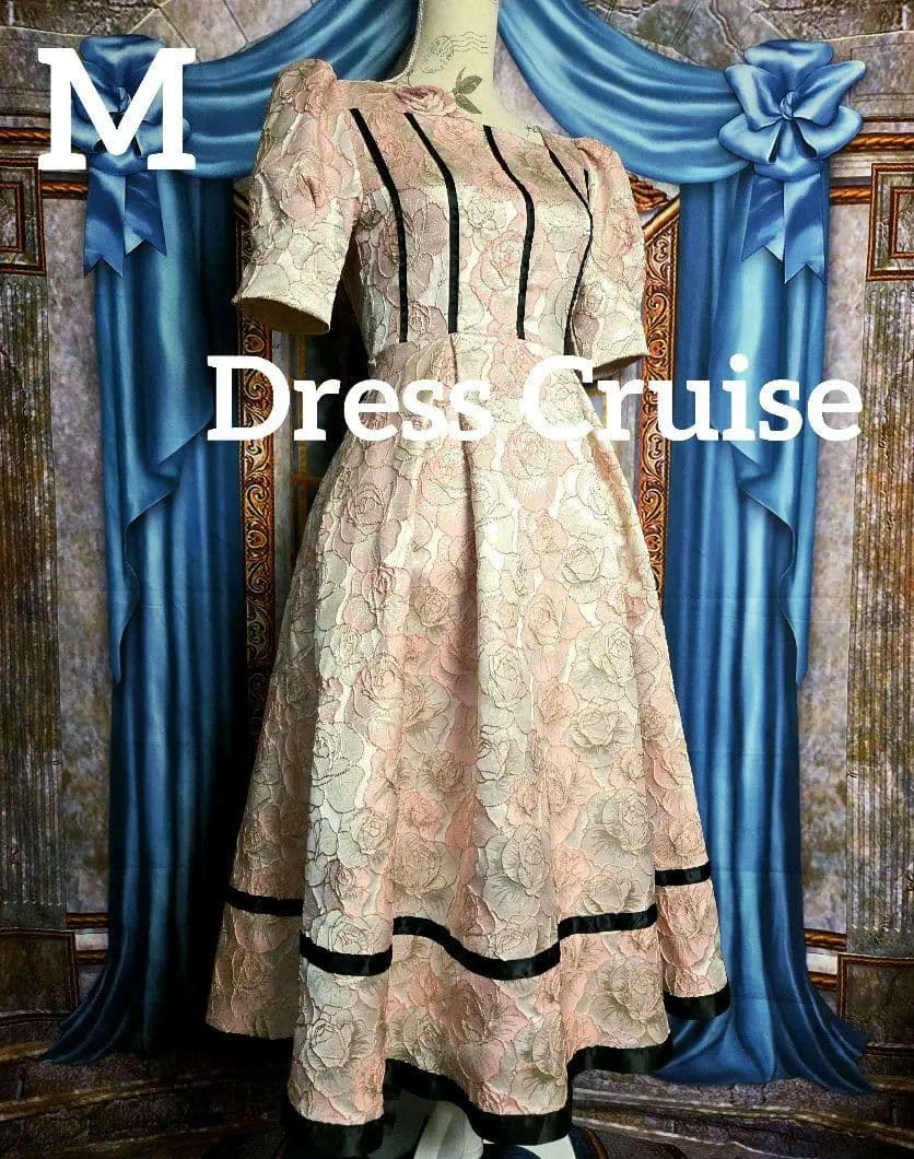 M 【新品インポートセレクト】金糸混ジャガード薔薇のクラシックドレス