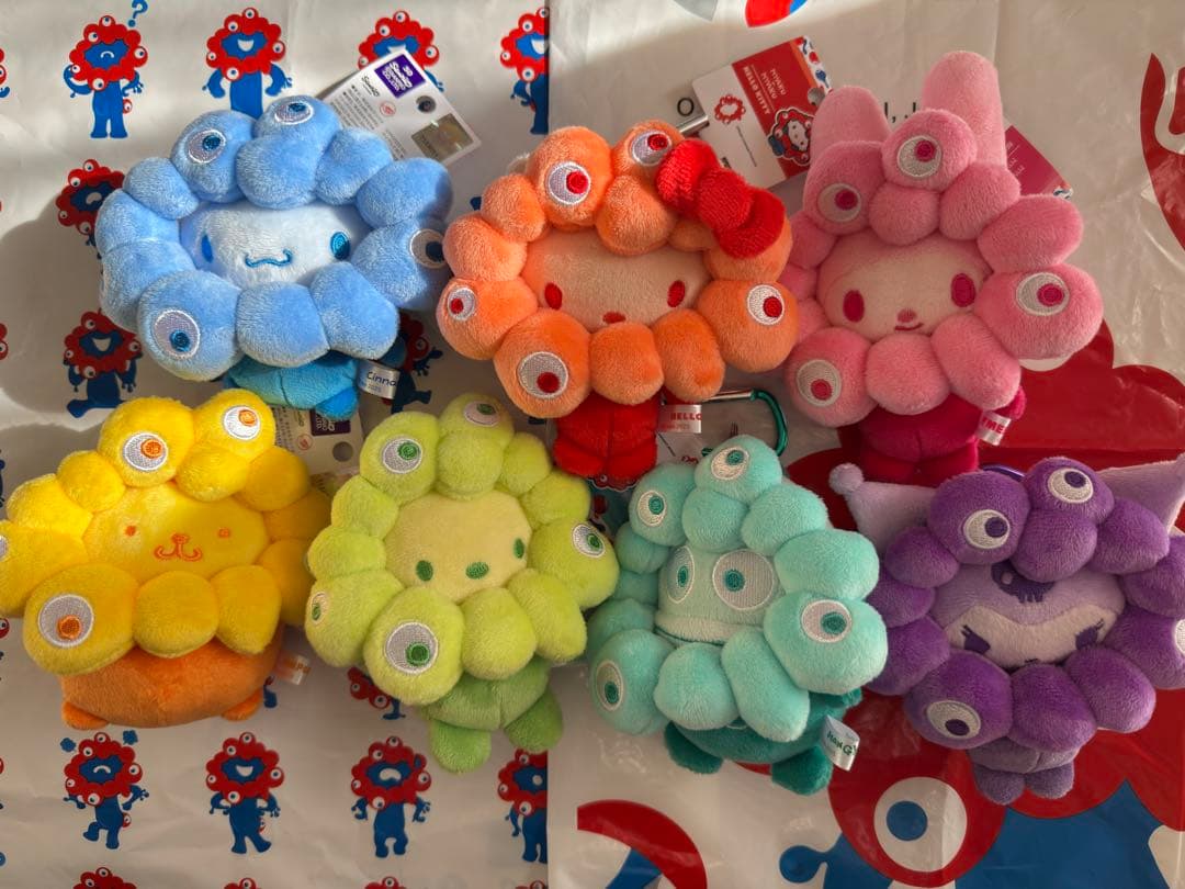 【希少】ミャクミャク推しカラーサンリオBC（カラビナ）7体セット