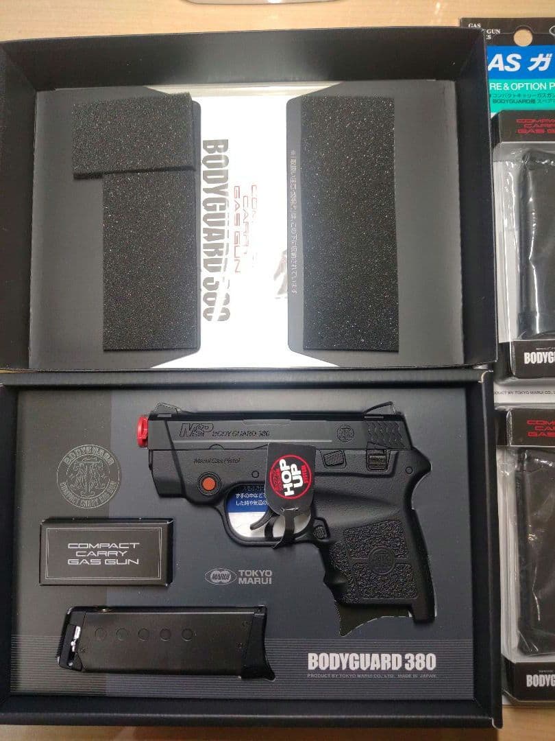 東京マルイ　ボディーガード380（予備マグ２本付き）