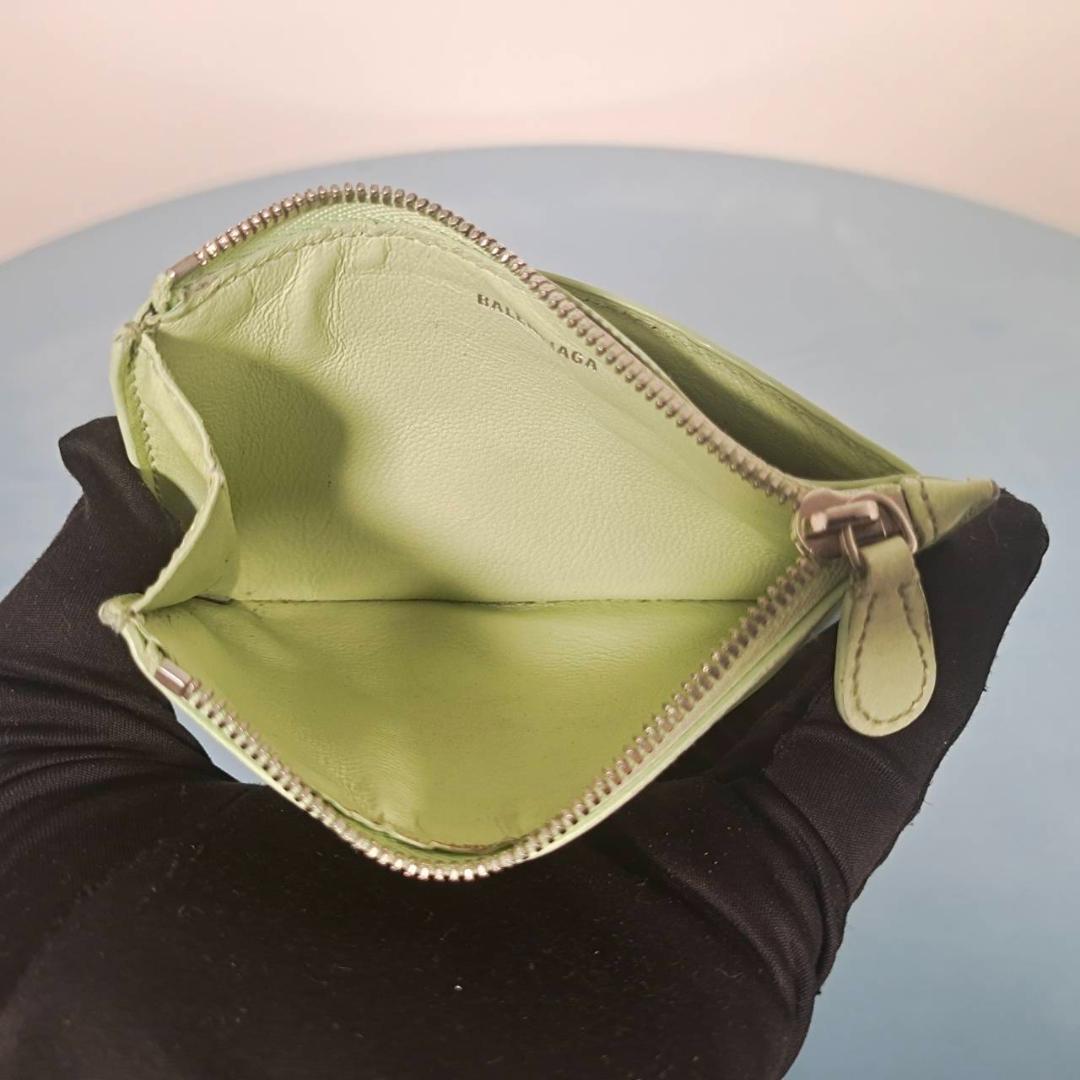 最終割引　BALENCIAGA ユリ柄 ミニ財布　パース