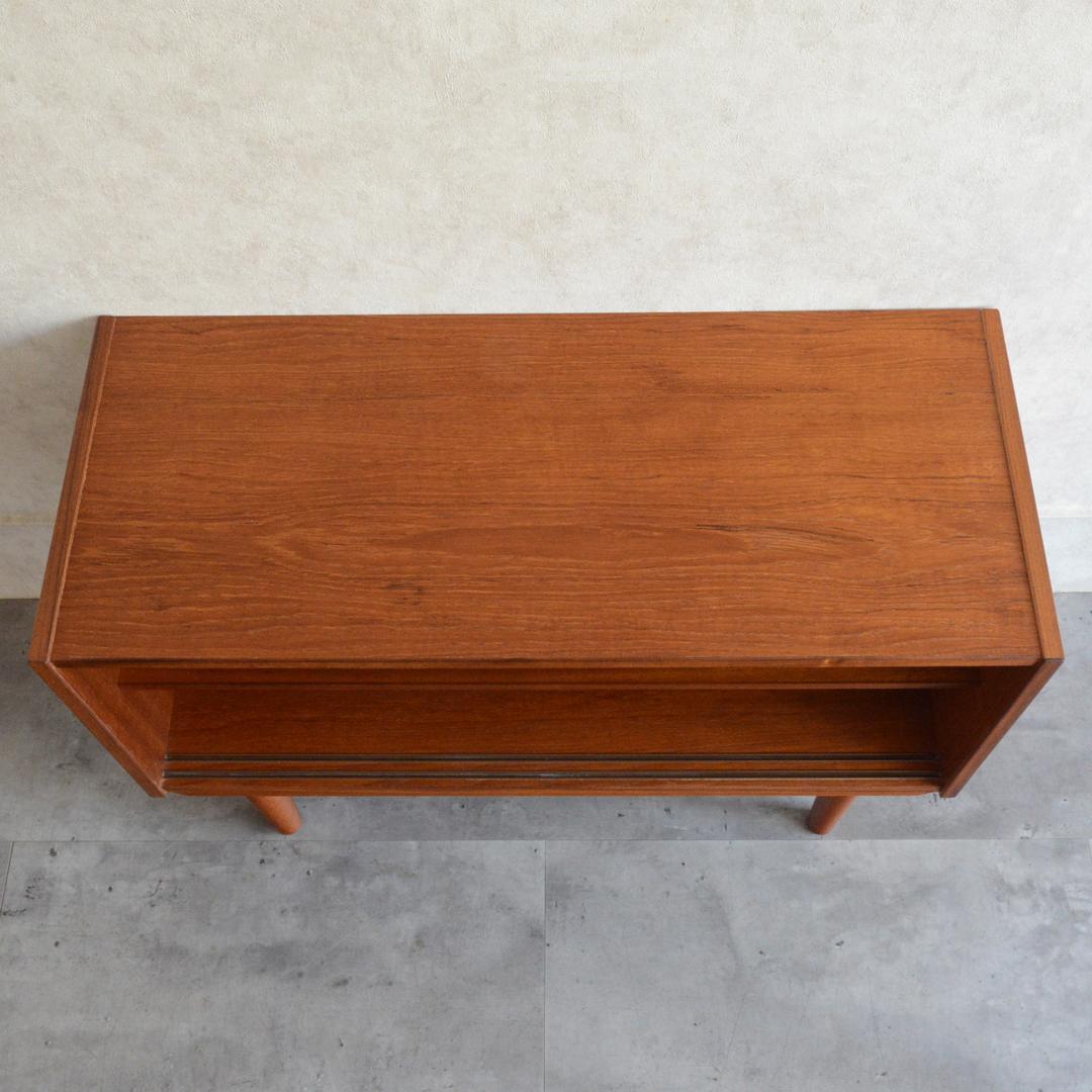 デンマーク 北欧ヴィンテージ チーク ガラスキャビネット 北欧家具 ショーケース