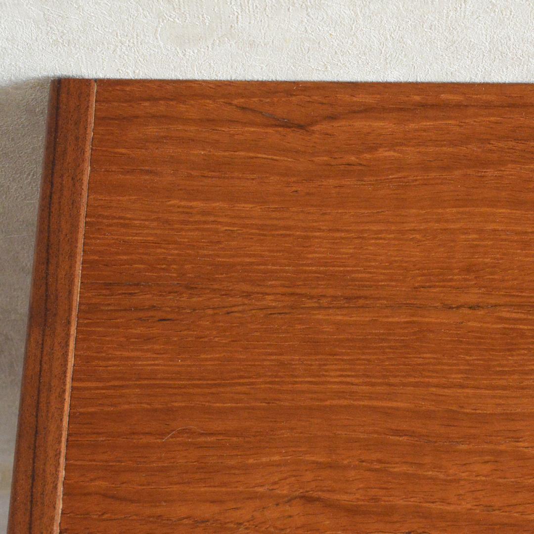 デンマーク 北欧ヴィンテージ チーク ガラスキャビネット 北欧家具 ショーケース