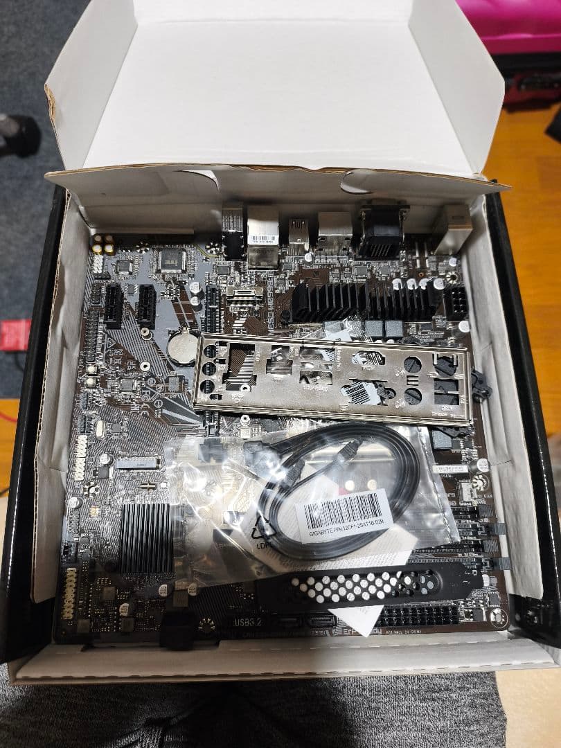 マザーボード B660M DS3H DDR4