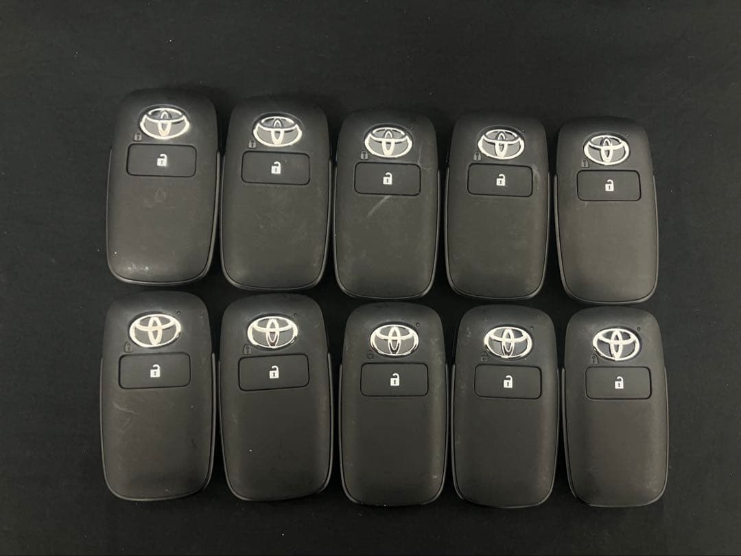 トヨタ 1ボタン スマートキー 中古品リモコンキー　10個セット