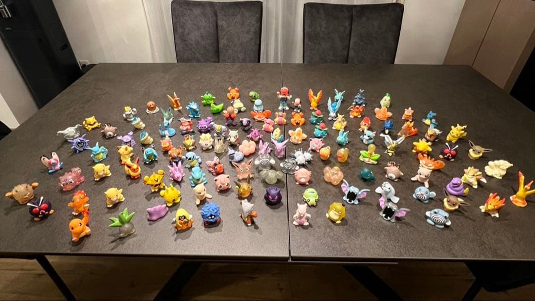 ポケモン指人形　112体