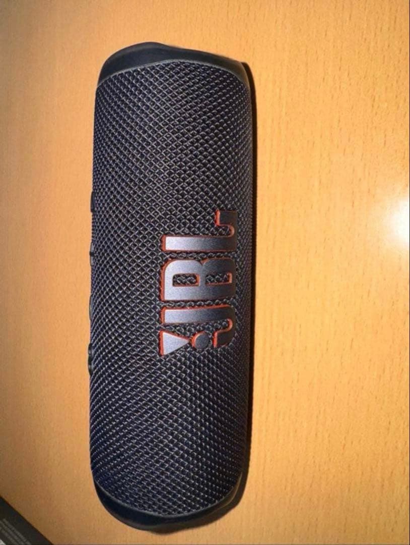 JBL Flip 6ブラック ワイヤレススピーカー値下げしてます‼️