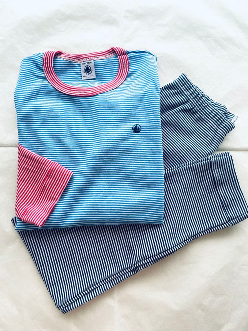 おまとめ 新品未使用 プチバトー 長袖パジャマ ミラレ8ans サーフ 8ans