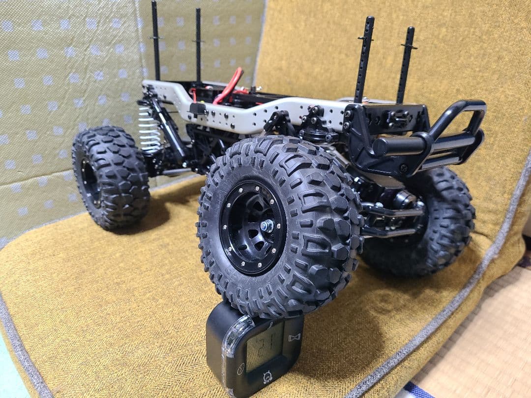 かっちゃん タミヤ　CR-01　クローラーラジコン