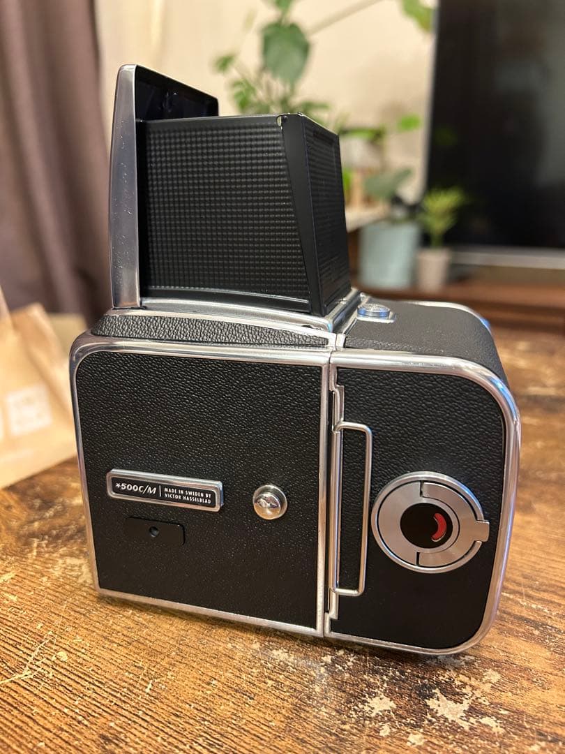 極上品 Hasselblad 500C/M +A12フィルムホルダー 中判カメラ