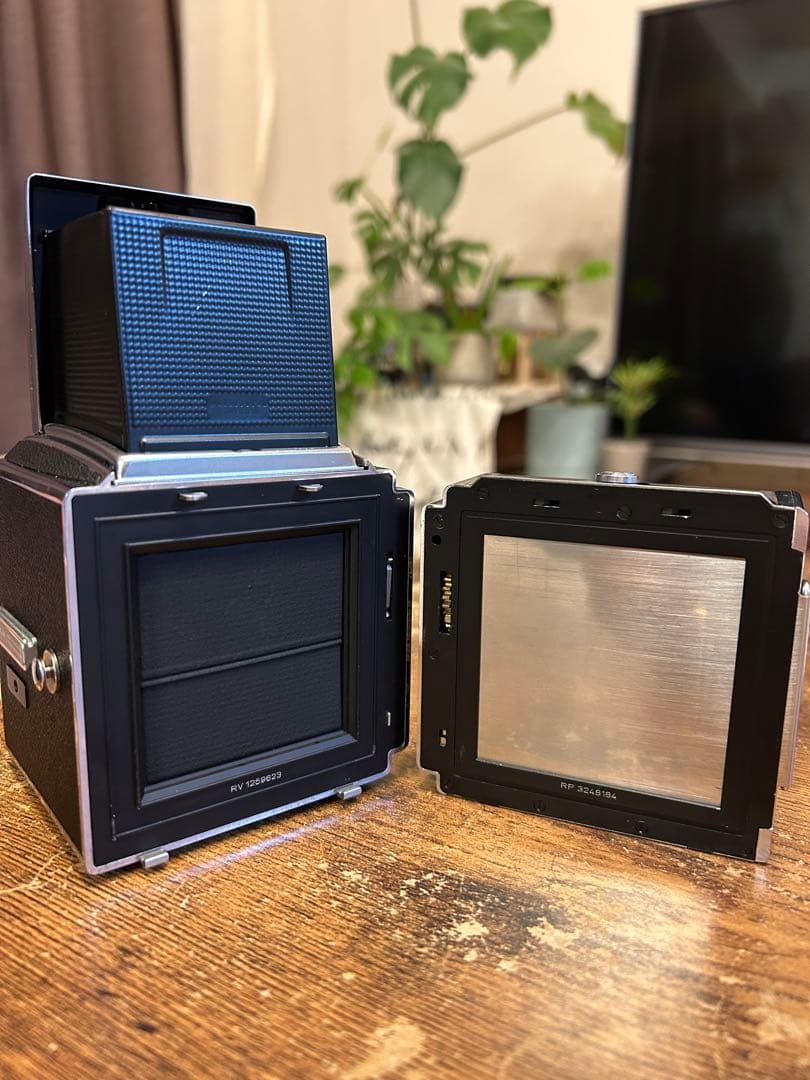 極上品 Hasselblad 500C/M +A12フィルムホルダー 中判カメラ