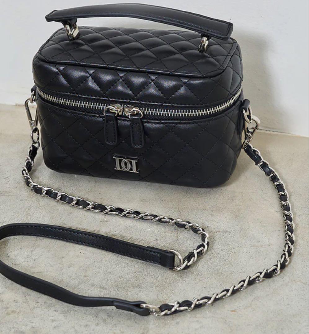 darich キルティングショルダーミニバッグ バニティバック ブラック