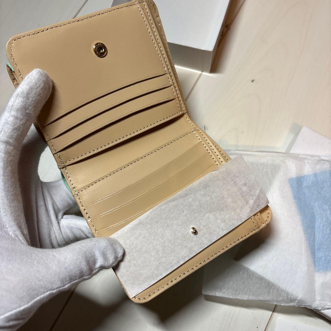 未使用 kitamura 二つ折り財布 ウォレット　財布　キタムラ　グリーン