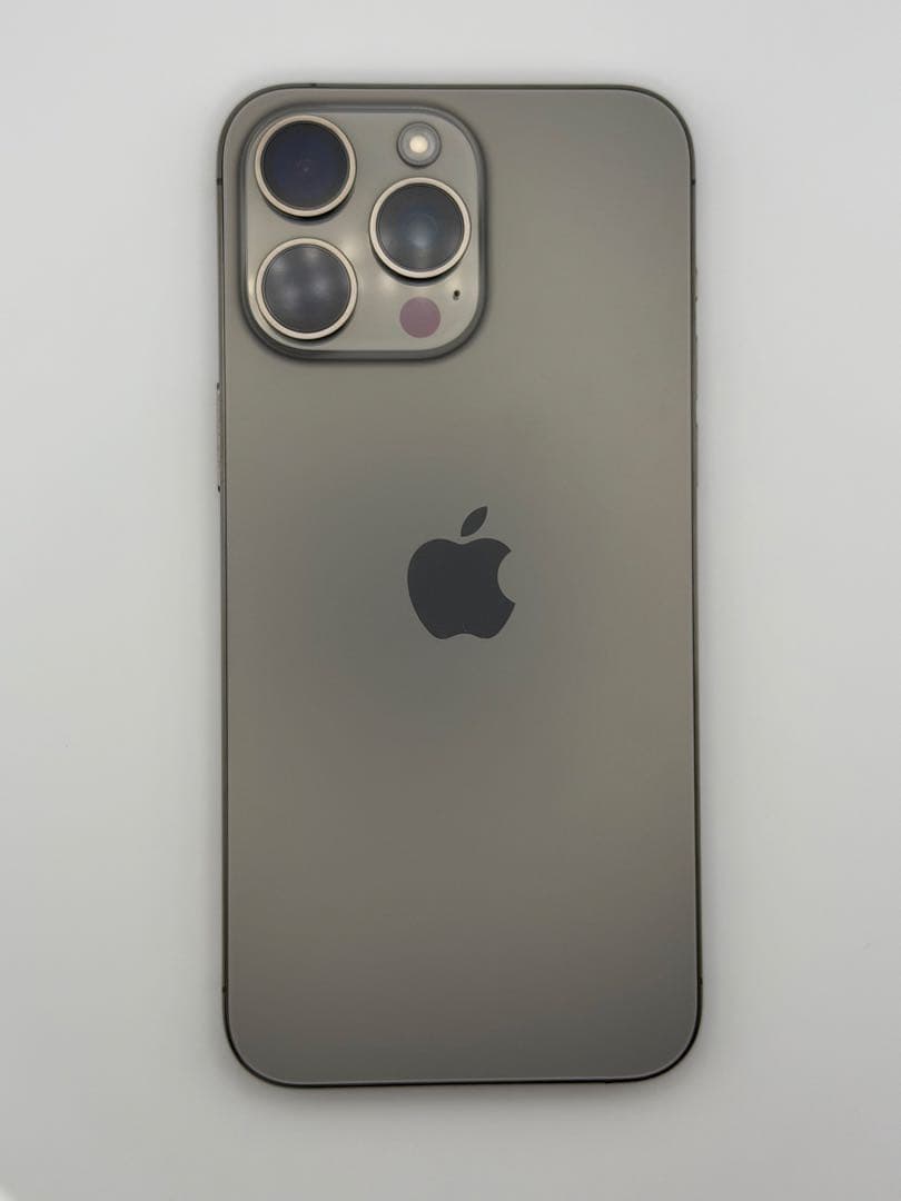 【美品】iPhone 15 Pro Max 256GB 国内版SIMフリー