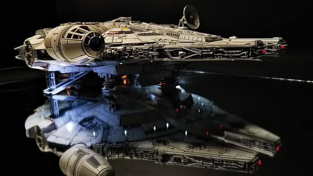 フル電飾改修 ミレニアムファルコン 1/144 塗装　 完成品 12V