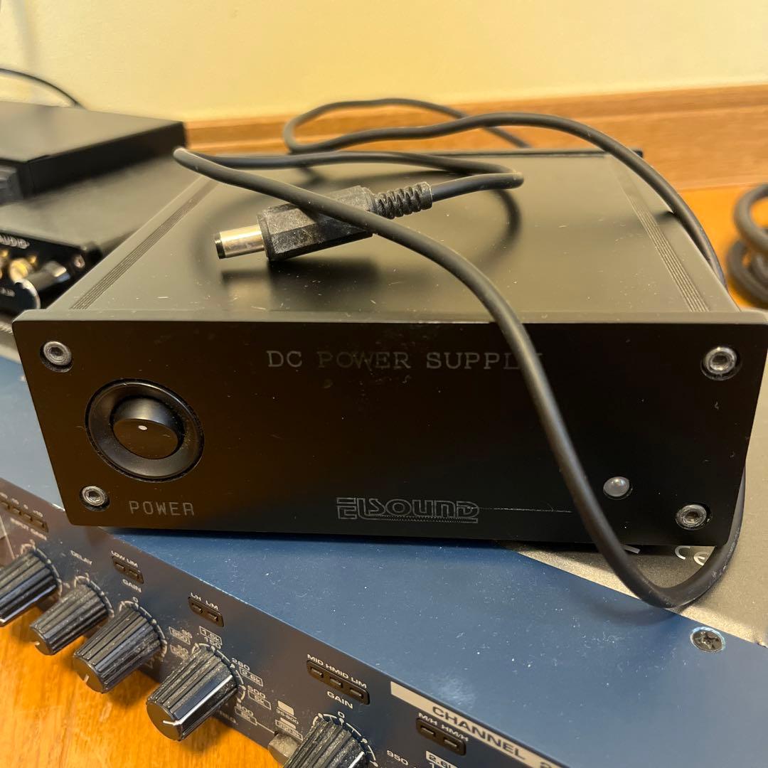 オーディオ用の物たち、アンプなど10点