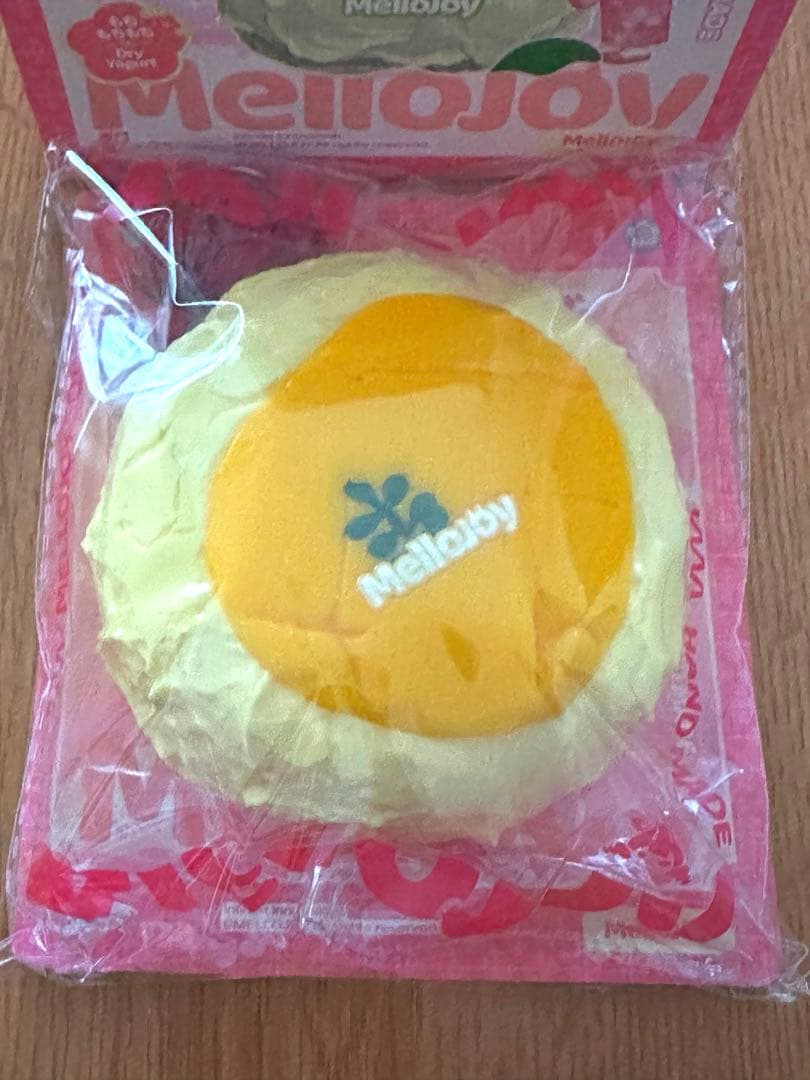 MelloJoy クリームまみれ大福　２個　ハンバーガー　１個