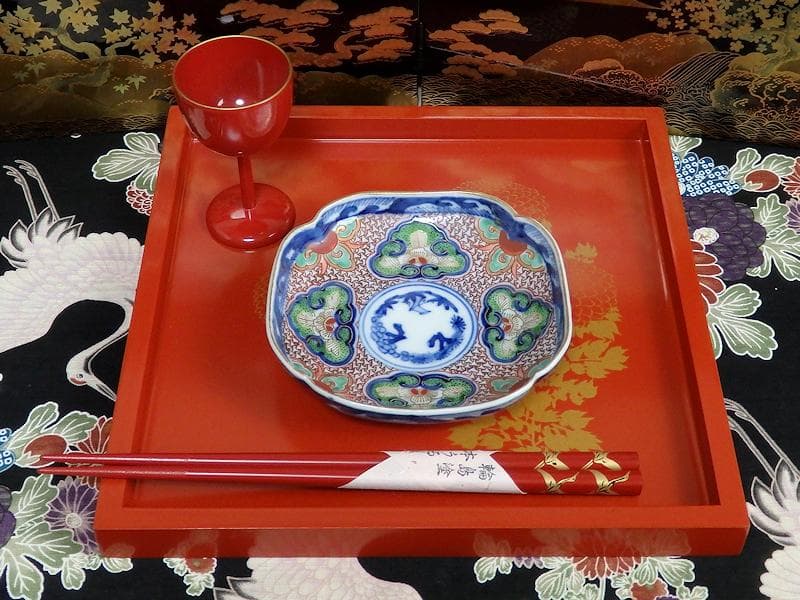 大聖寺伊万里 　毘沙門亀甲紋に松竹梅の図 縁高角皿　5枚　C775AS-BUj