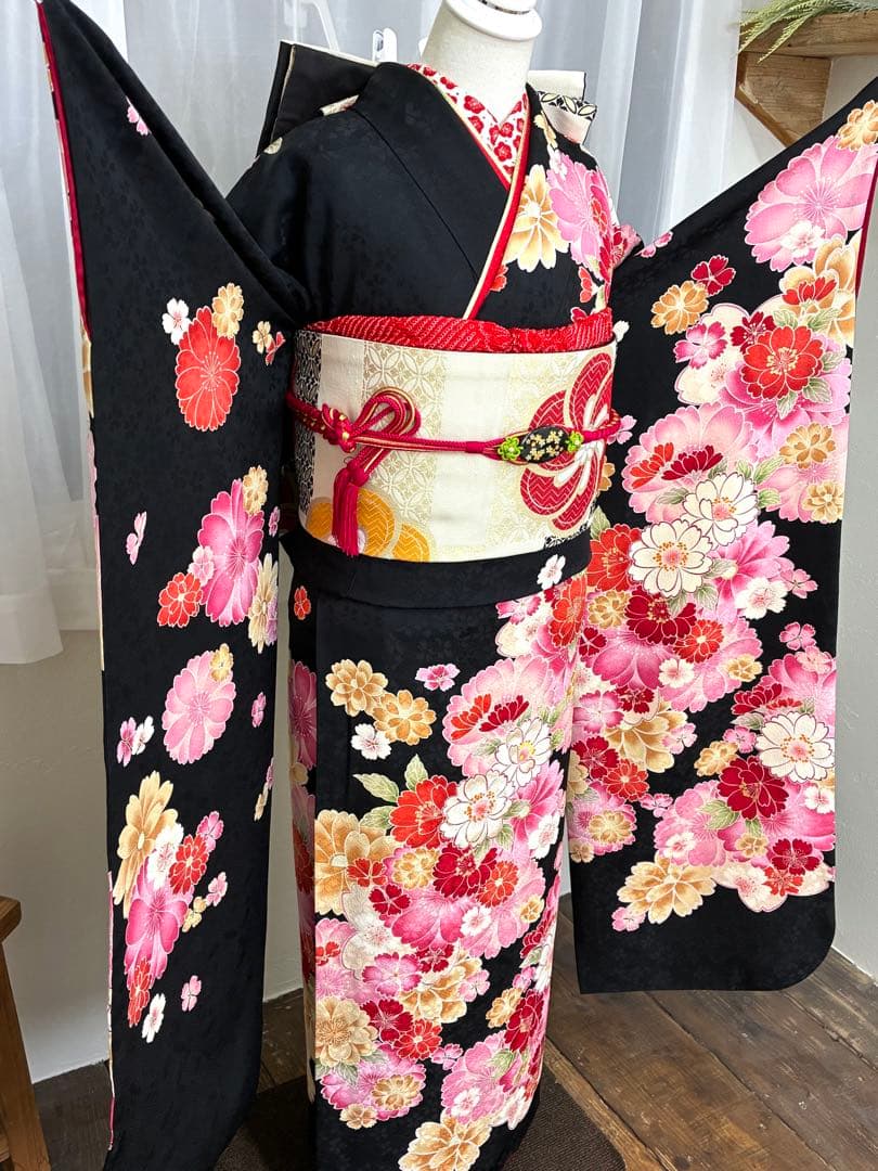 成人式　振袖フルセット　1131　正絹振袖　黒　花柄　格安！