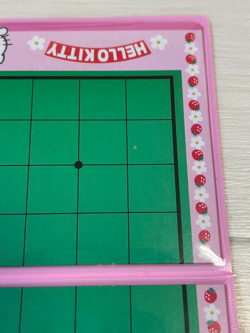 ハローキティ オセロゲーム　ポケッタブル