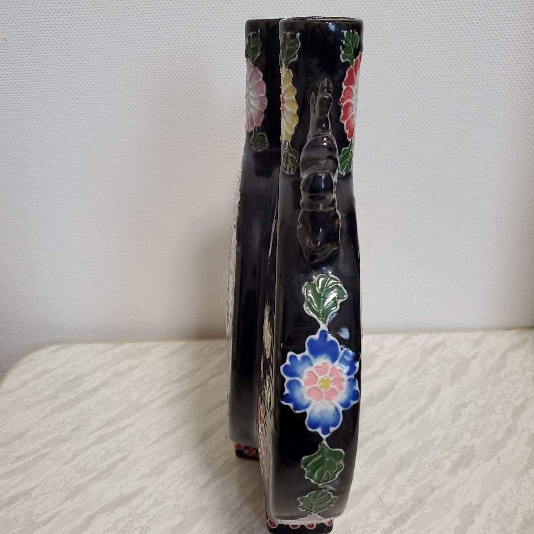 黒地陽刻花鳥文二口偏壺 大清雍正年製 740