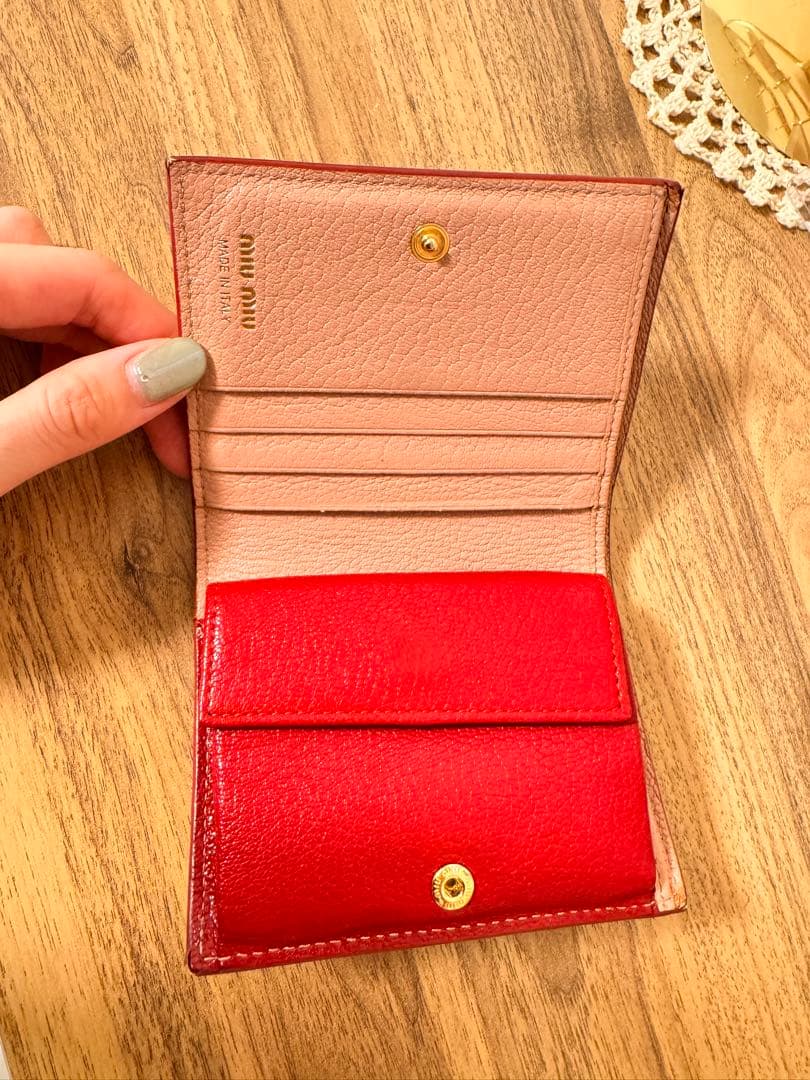 MIU MIU 二つ折り財布 ピンク
