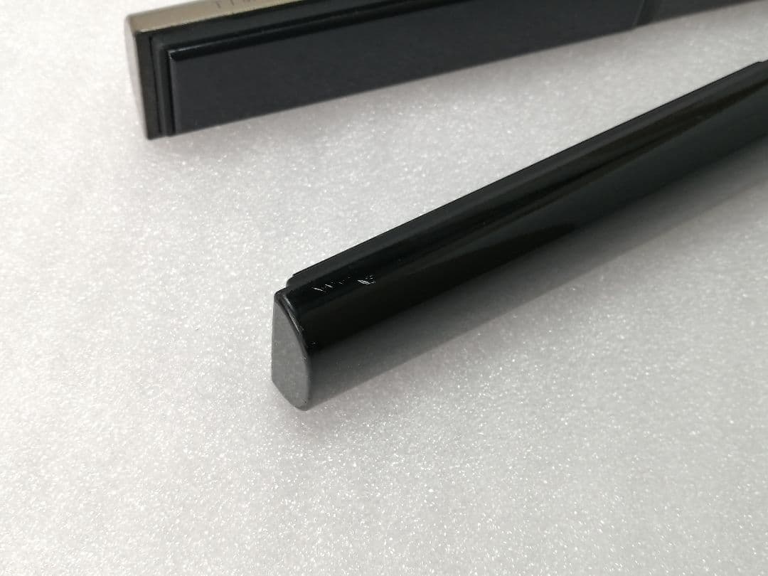 ヘアビューロン　4D Plus　ストレートヘアアイロン　リュミエリーナ　63