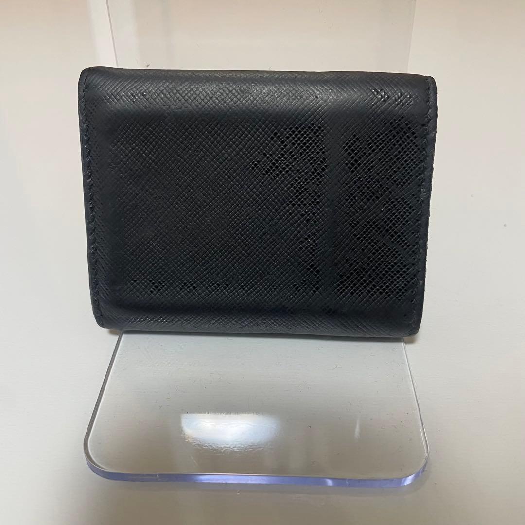 こむぎPRADA サフィアーノ 三つ折り財布 ブラック 正規品