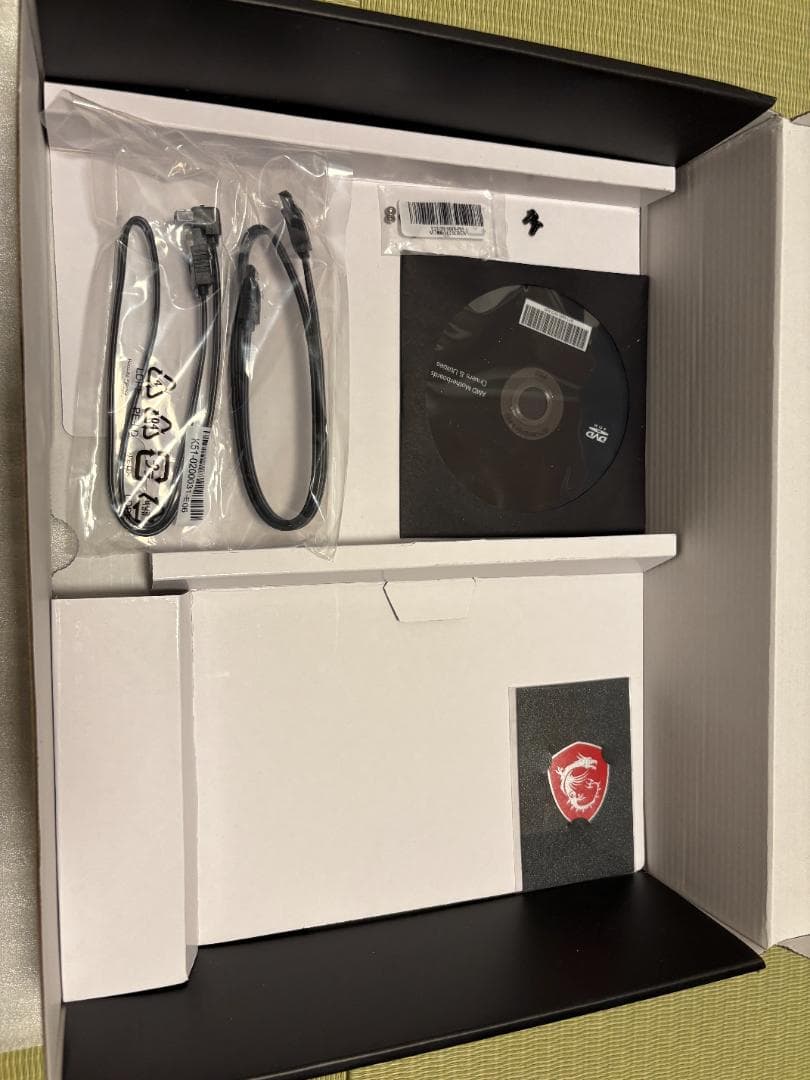 MSI B550 TOMAHAWK マザーボード