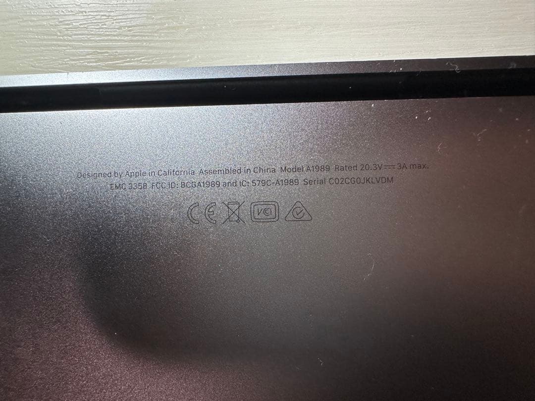 【ジャンク】MacBook Pro 2018 13インチ A1989