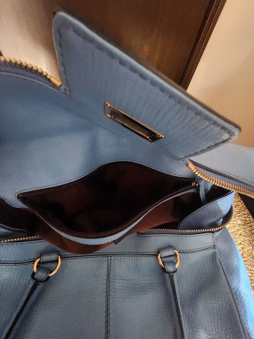 マックスマーラ ハンドバック&トートバック (マルゴー) ターンロック金具