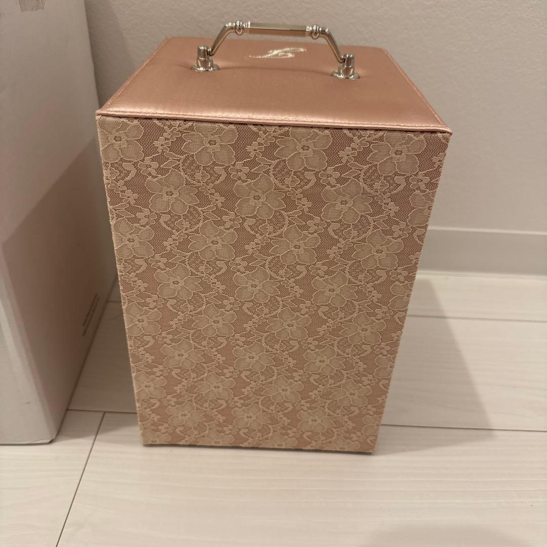 JILLSTUART ジルスチュアート　メイクアップボックス　ピンクレースリボン