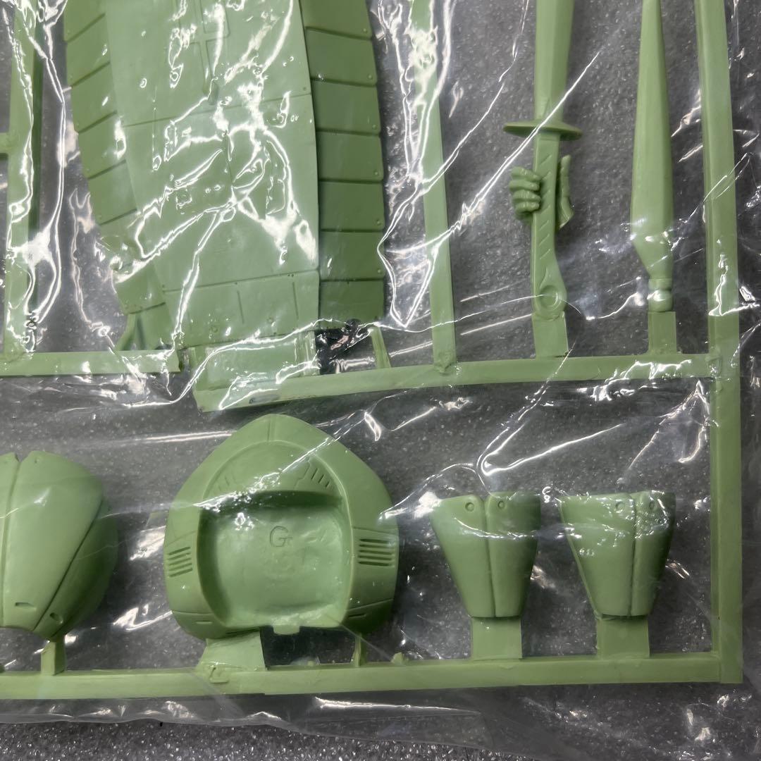 ボークス　1/100スケール　ベルリン　グリーンタイプ　ガレージキット　現状