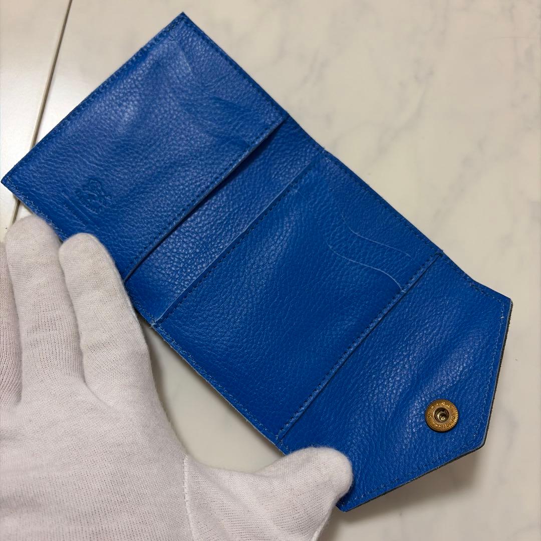 【新品未使用】IL BISONTE イルビゾンテ 牛革 二つ折り財布 イタリア製