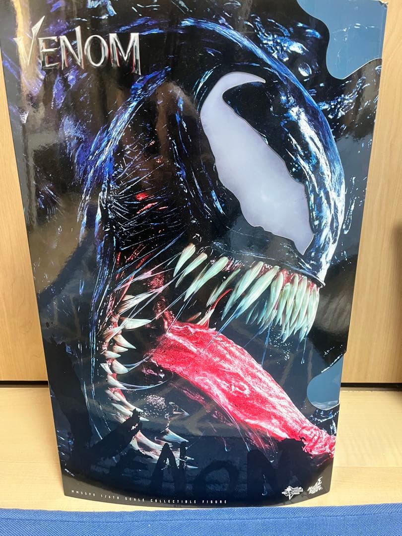 ホットトイズ　ヴェノム