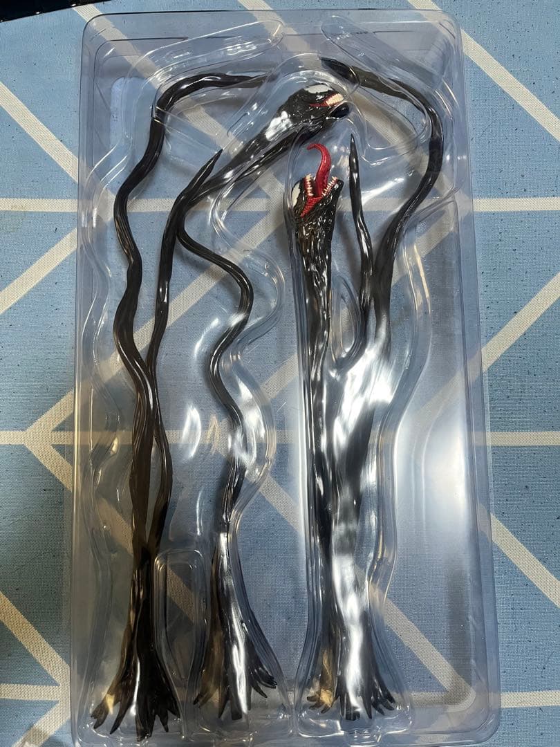 ホットトイズ　ヴェノム