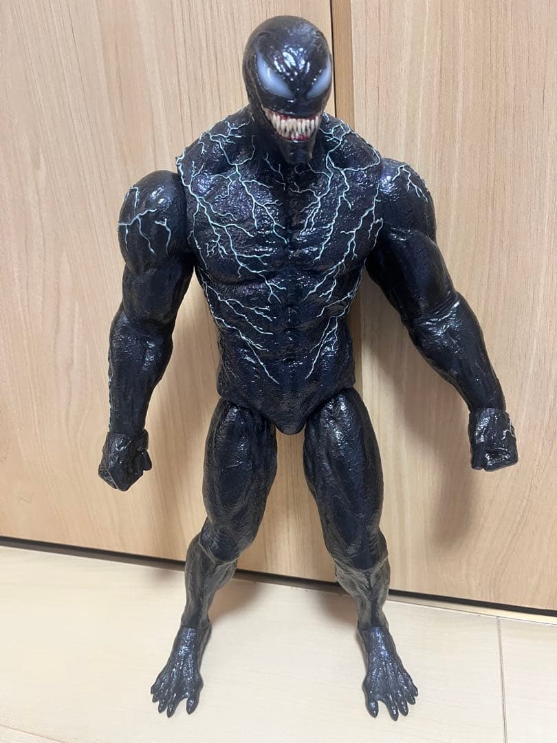 ホットトイズ　ヴェノム