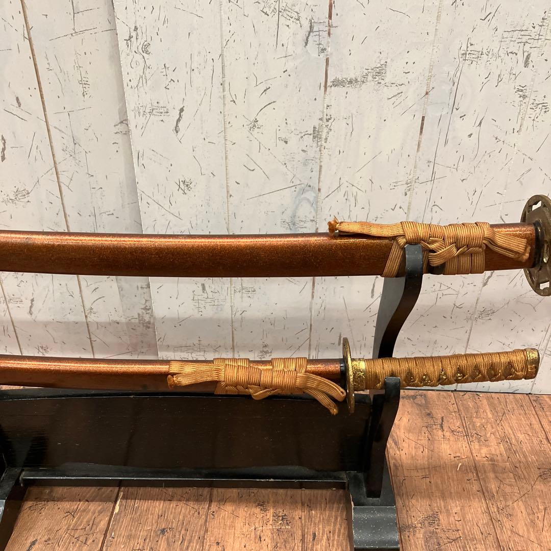 日本刀 模造品２本 模造刀 刀 武士 江戸 侍 台付 剣 希少 模擬刀 刀置き