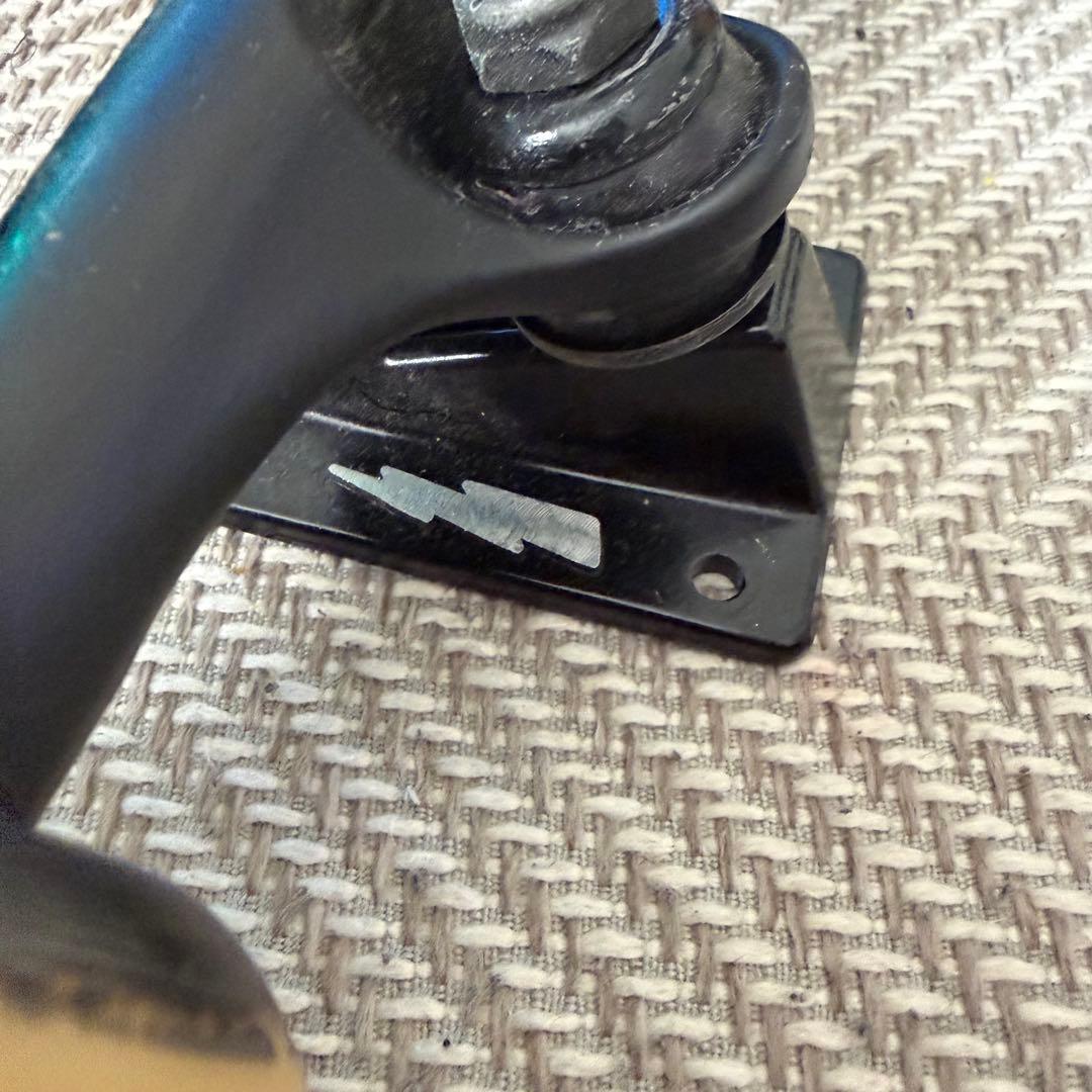 THUNDER Titanium Lights トラック