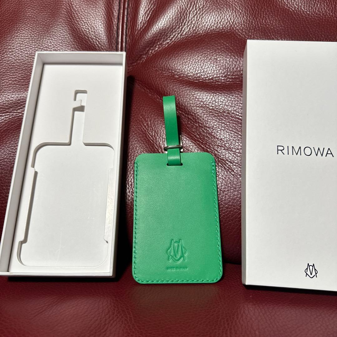 週末限定値下げ　リモワ ネームタグ　新品未使用　Italy製