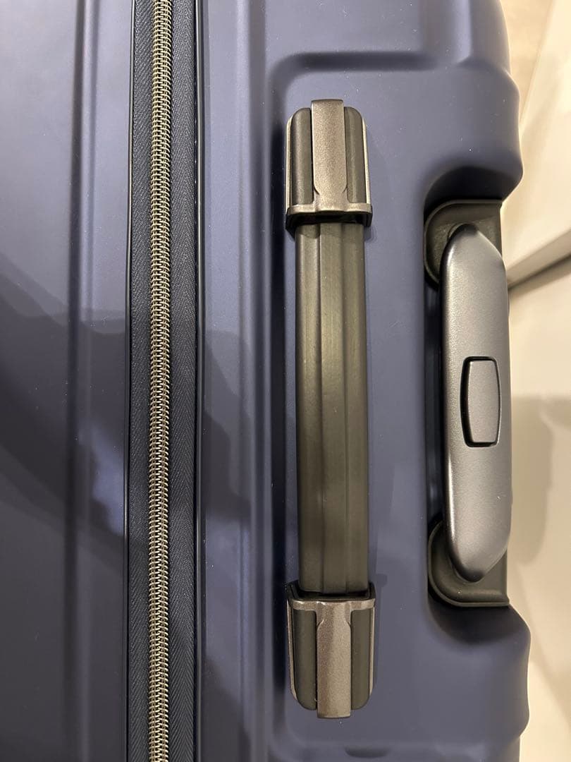 新品✨ゼログラ　ZERO GRA　スーツケース　60L　シフレ