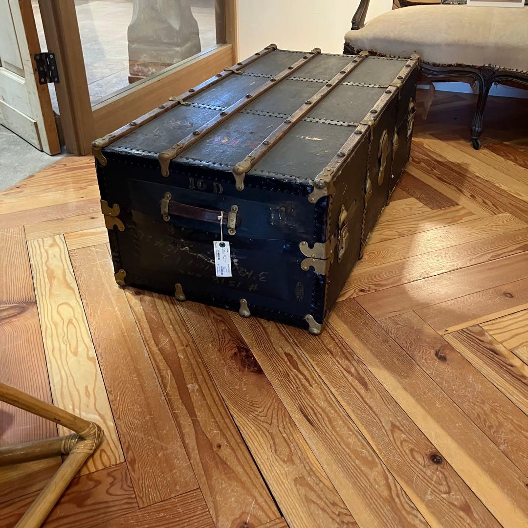 アンティーク　レザートランク　アメリカ