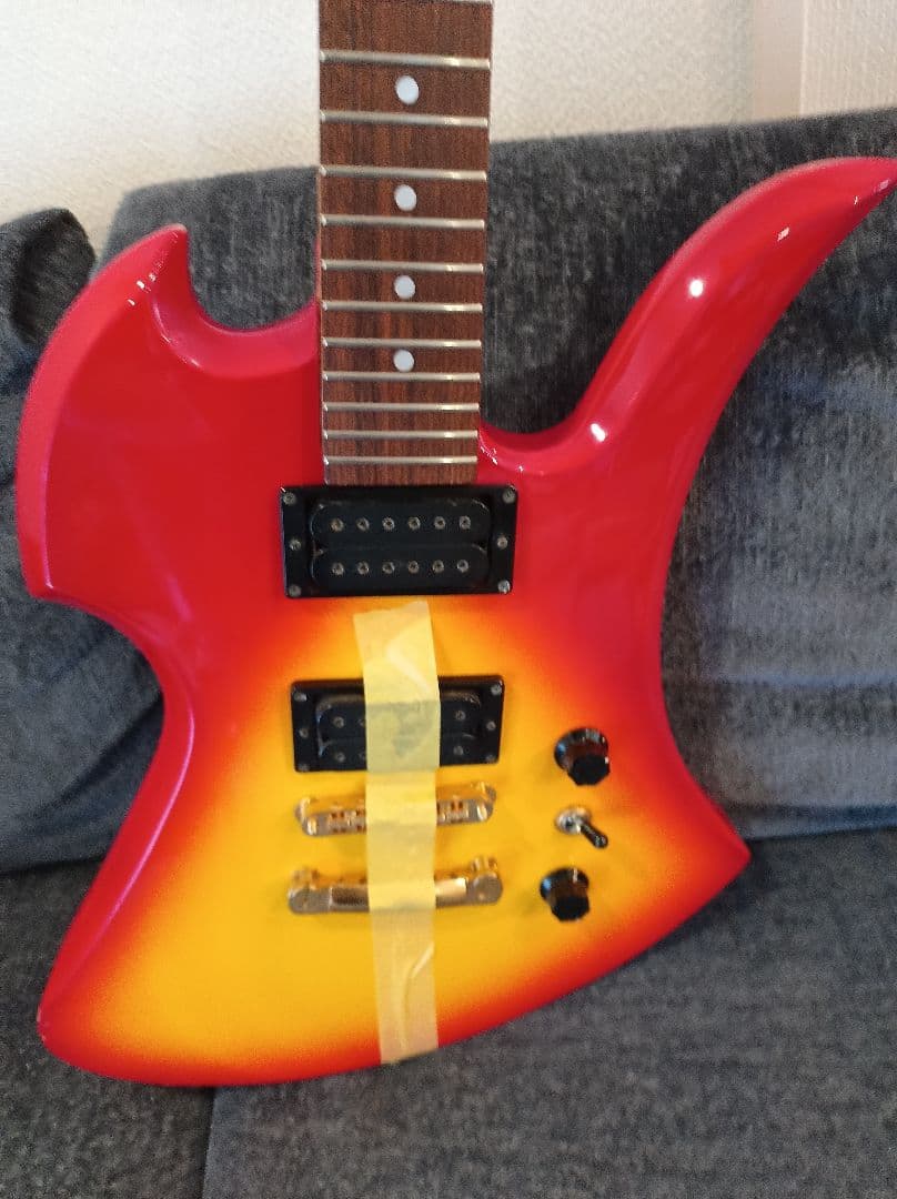 TARGET FERNANDES X hideモデル モッキンバードエレキギター