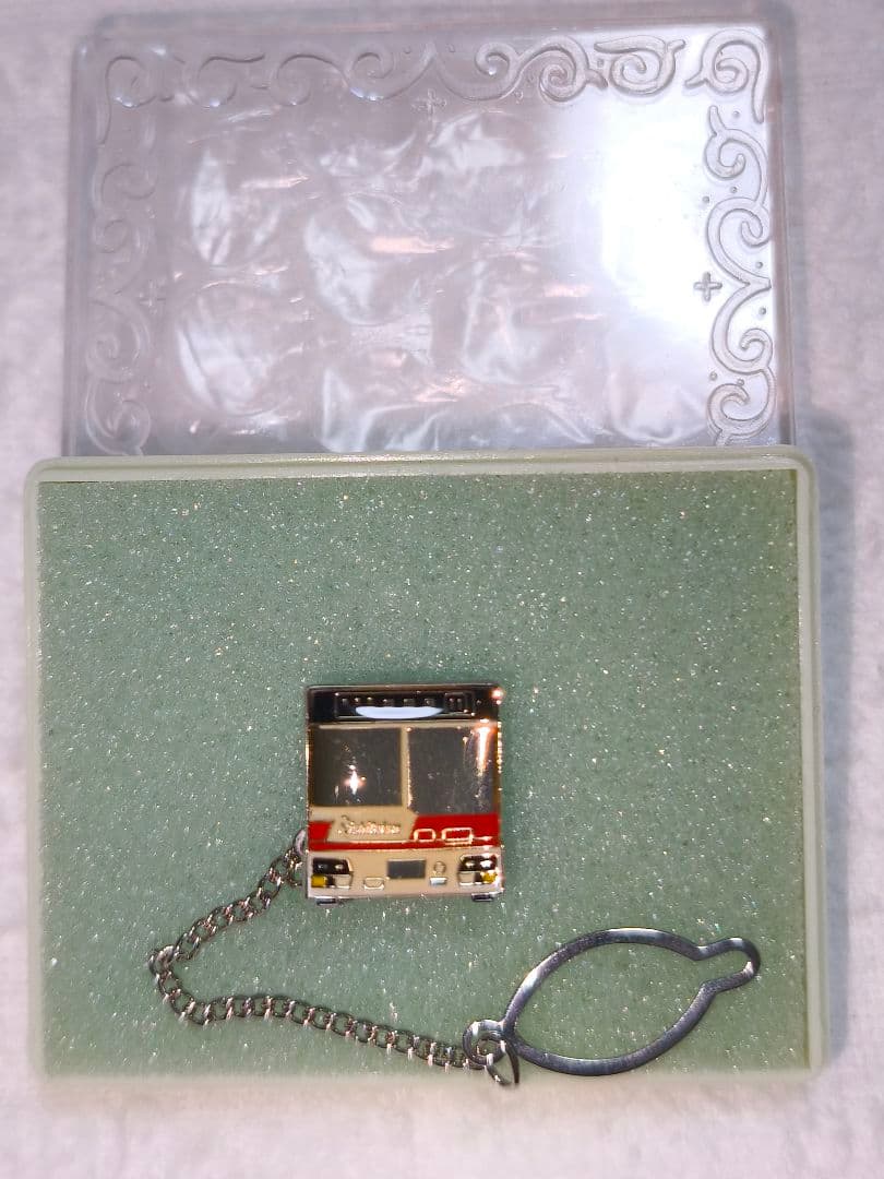 西日本鉄道　西鉄バス　ネクタイピン　タイタックピン　路線バス