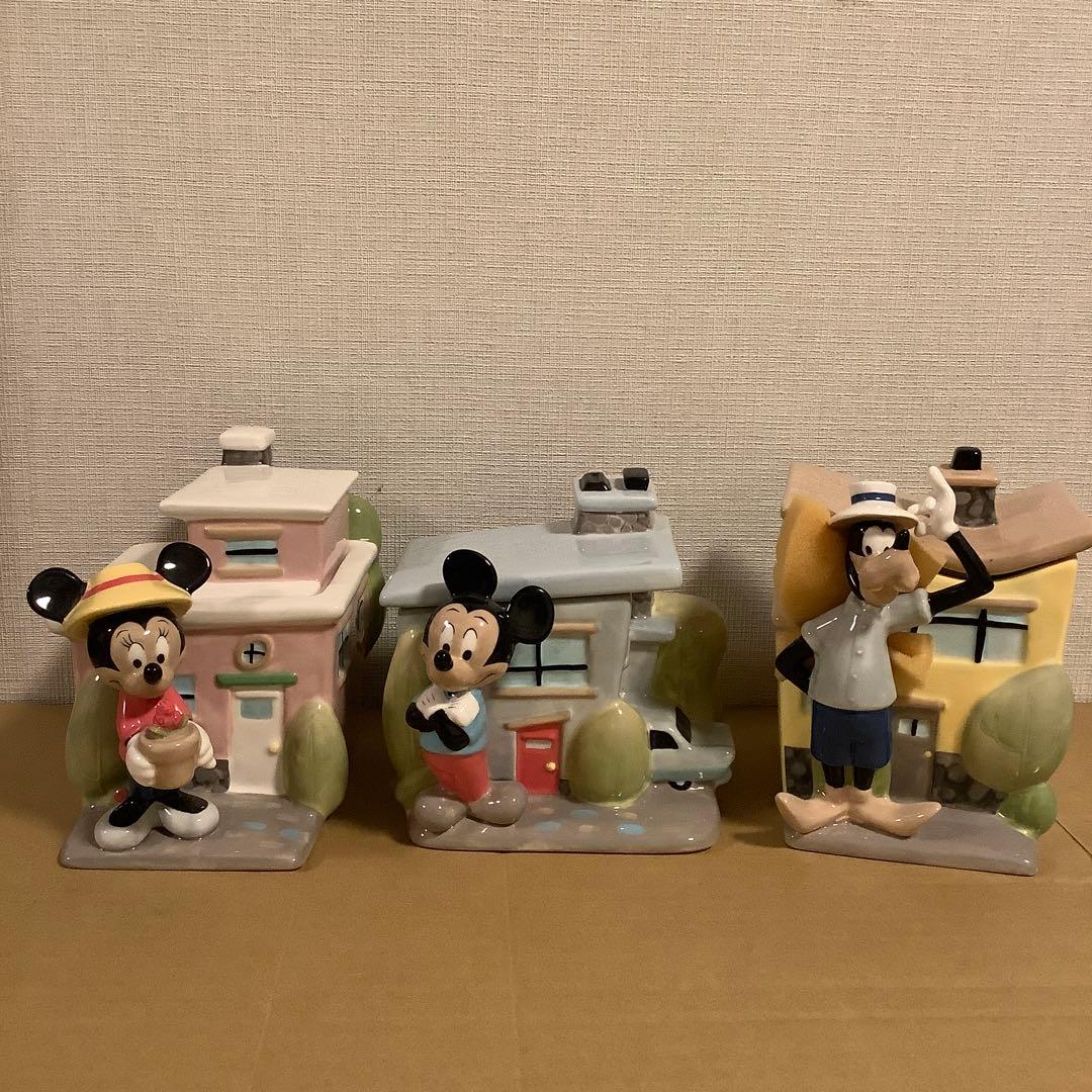 ディズニー　ミッキー・ミニー・グーフィー 陶器フィギュア　収納容器　小物入れ