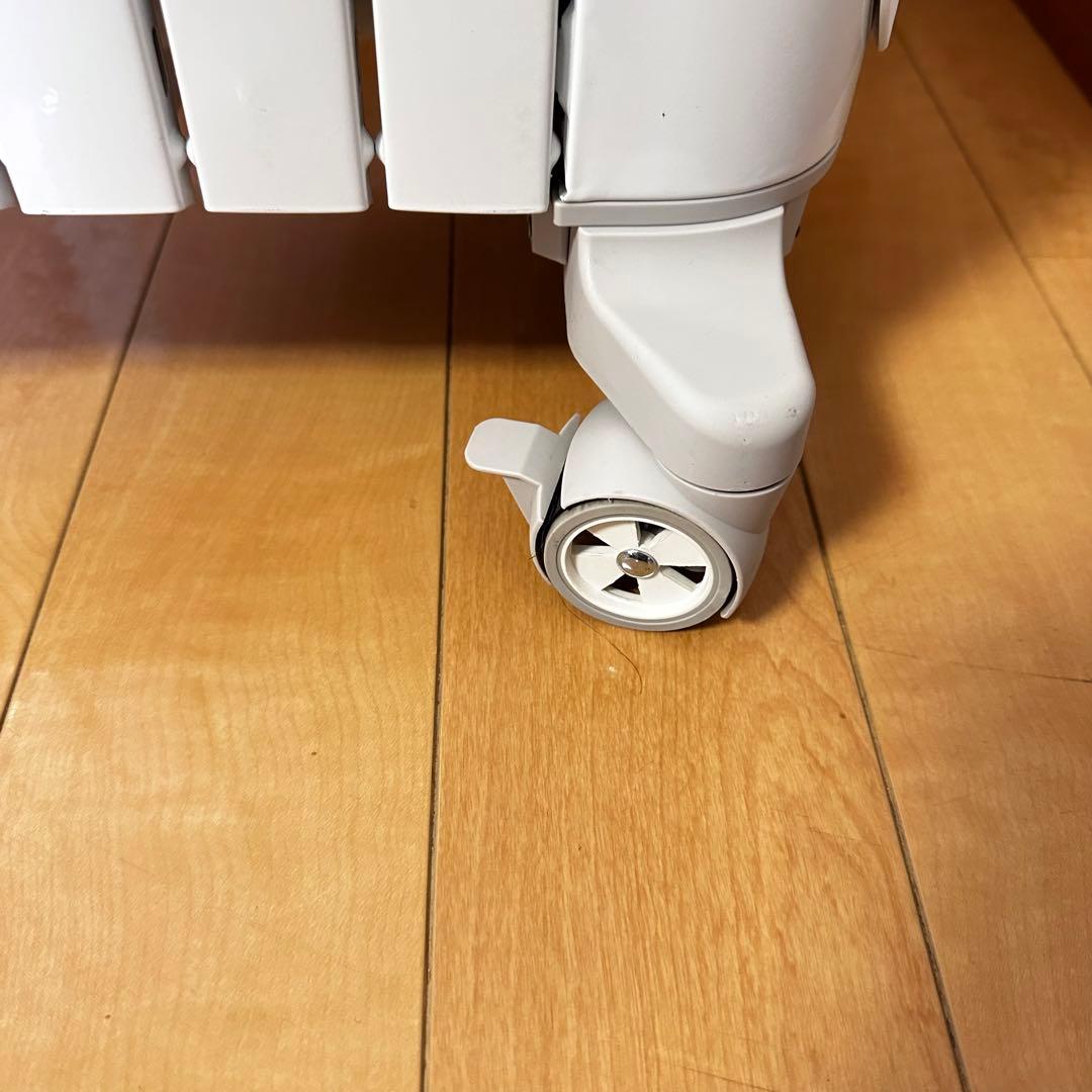 ⑮ デロンギ　オイルヒーター　RHJ75V0915-GY　10~13畳用