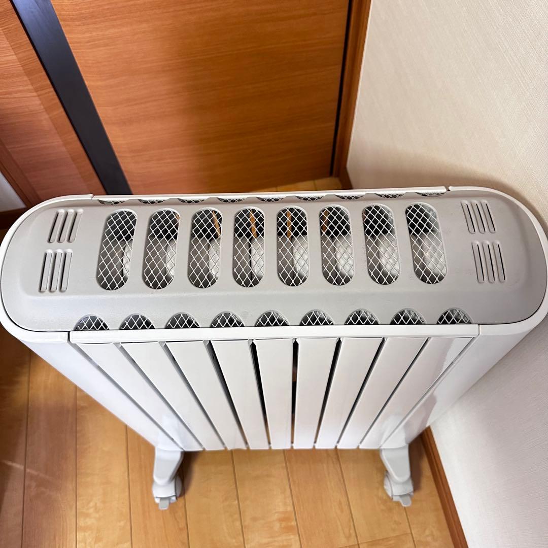 ⑮ デロンギ　オイルヒーター　RHJ75V0915-GY　10~13畳用