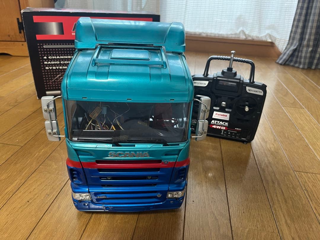 タミヤ 1/14 スカニア（フルオペ）