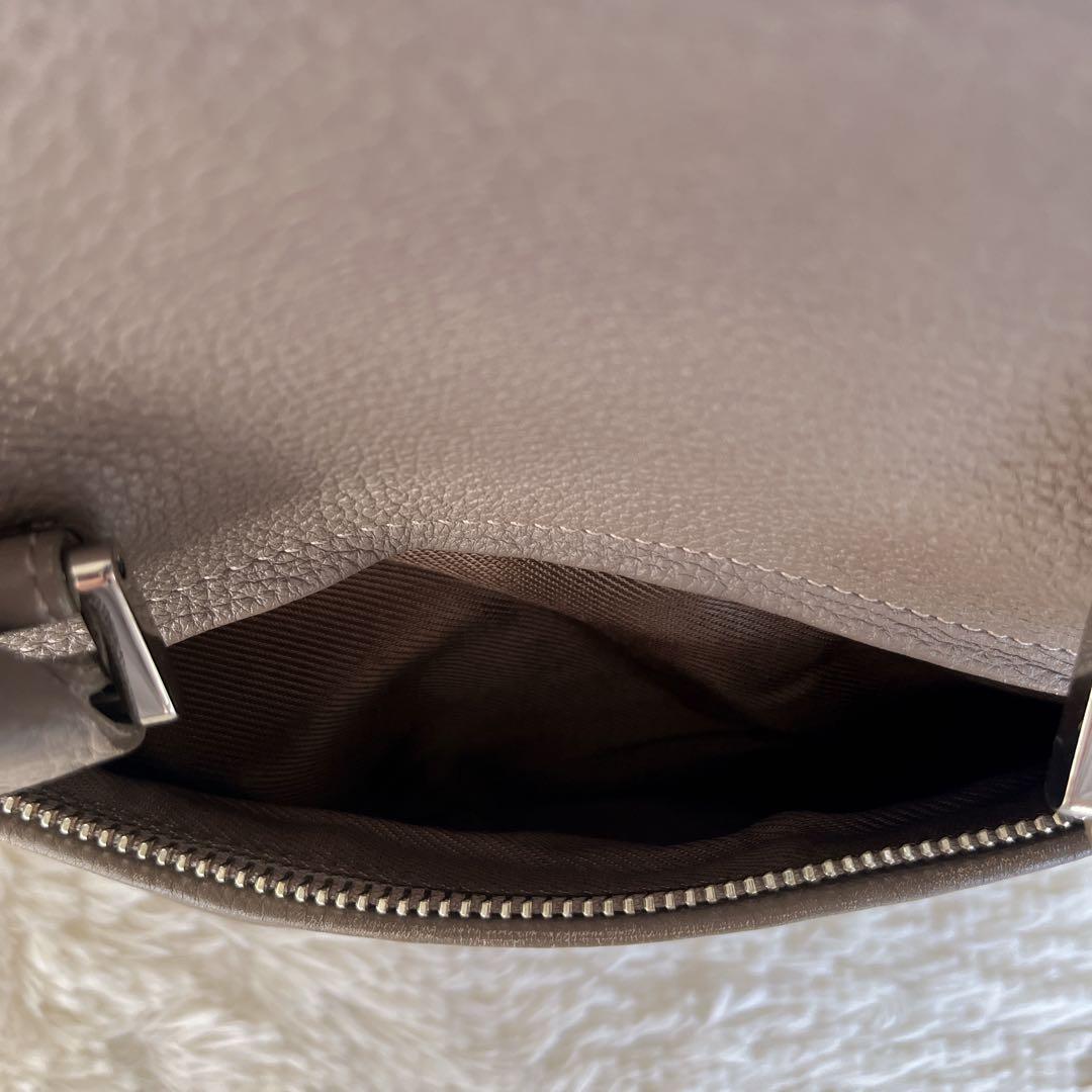 NAGATANI ハンドバッグ　シボレザー　グレージュ　フラップ